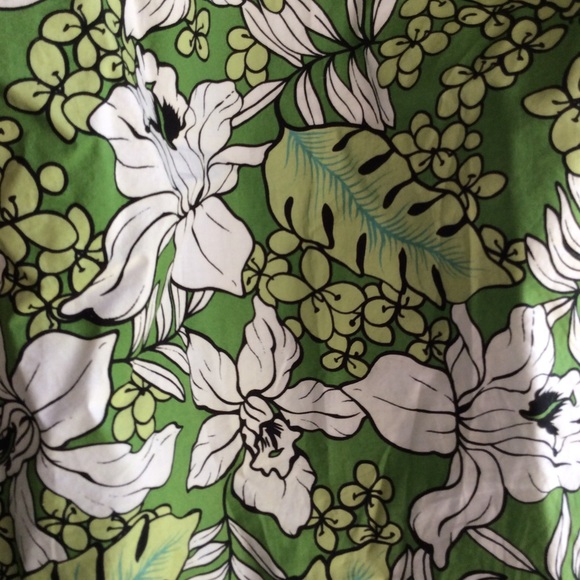 State ments wrap skirt Hawaiian theme green cotton - Picture 2 of 5